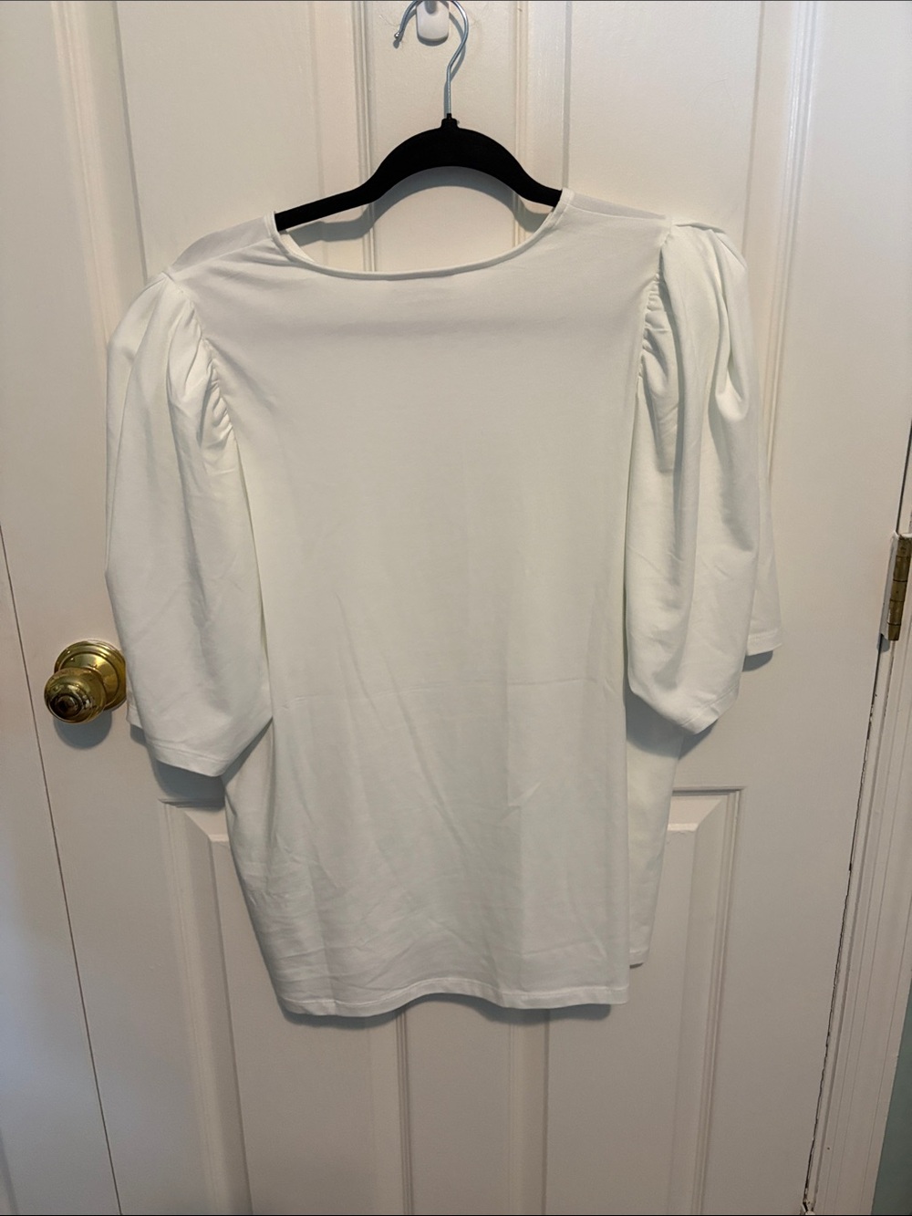 ON-34 White Puff Sleeve Crewneck Tee - Picture 5 of 6